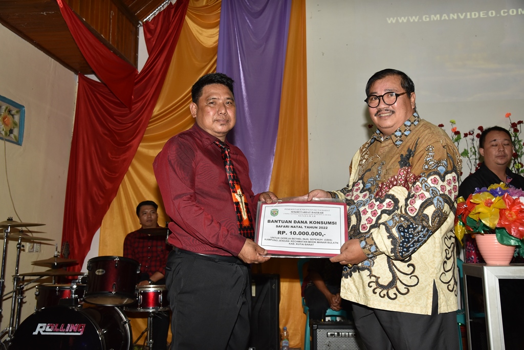 Melalui Perayaan Natal Mari Kita Dalam Perjanjian Baru, Untuk Dapat Merubah Kehidupan Lama